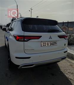 ميتسوبيشي اوتلاندر